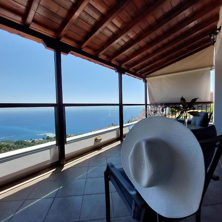 Horizon Studios With Sea View - Free Parking Γλώσσα Εξωτερικό φωτογραφία