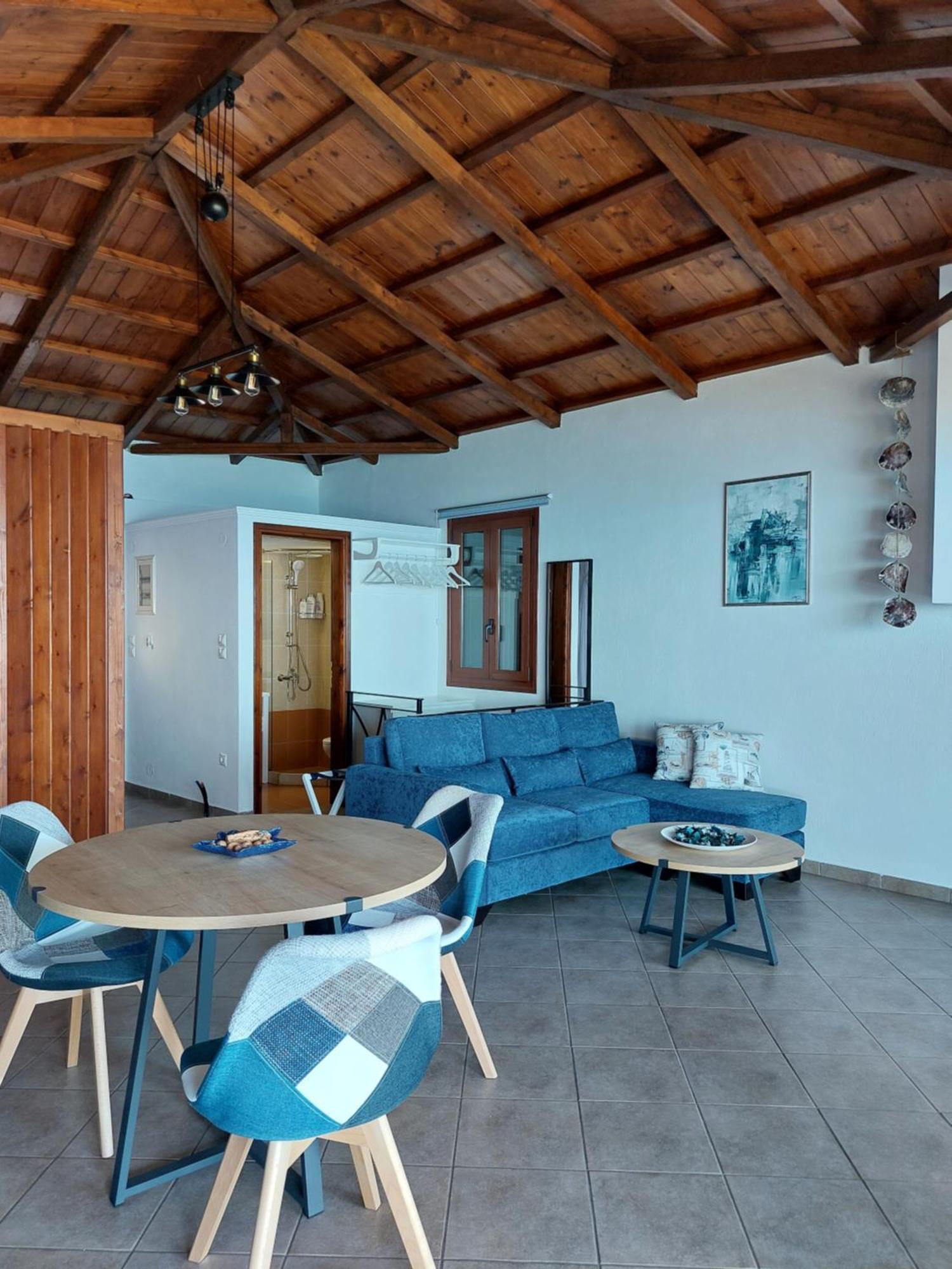 Horizon Studios With Sea View - Free Parking Γλώσσα Εξωτερικό φωτογραφία